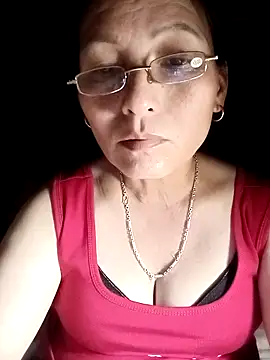 Cucci07's Live XXX Chat