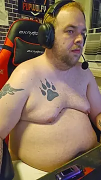 Show de PupW0lfy na webcam