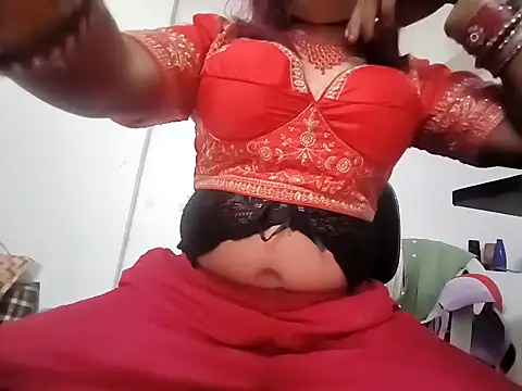 yes_crossy: διαδικτυακό σόου στην κάμερα