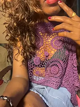 Chat +18 de Indian-Squirt ao vivo