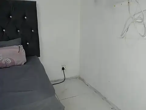 BootySoYummyX Live XXX-chat