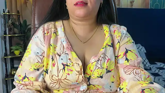 FlatVincy4 Chat XXX in diretta