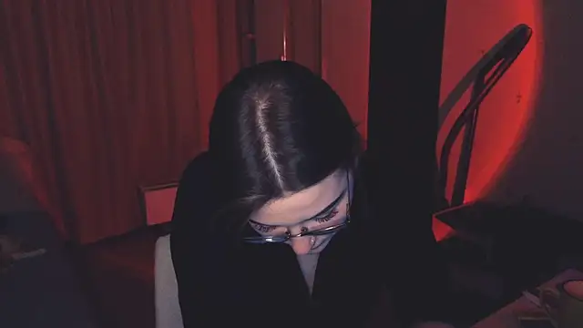 XXX chat uživo modela milliedoll