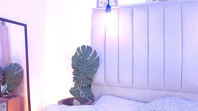 bella_rougeeのライブXXXチャット