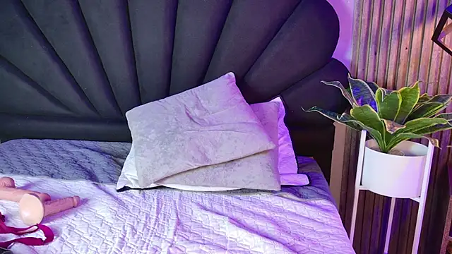 _charlotte_quee_ Chat XXX in diretta