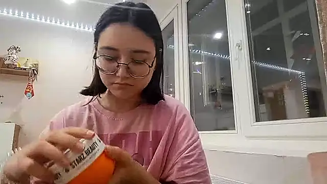 LezlieEllegood webkamerás műsora