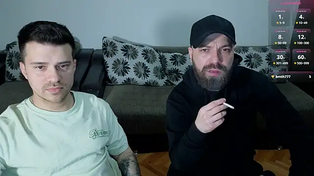 JohnnyStepBro লাইভ XXX চ্যাট