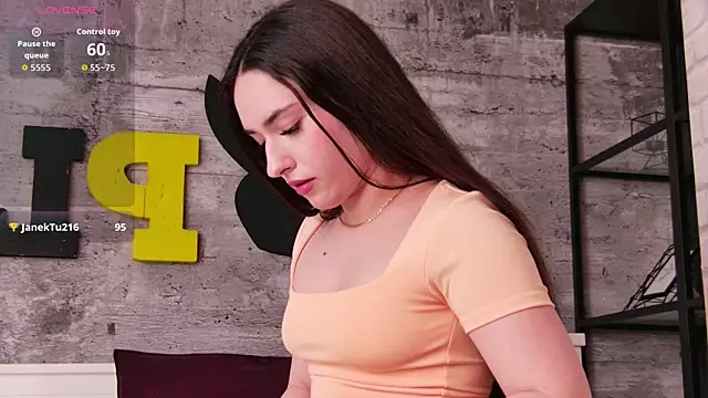 LuisaFaye – Live XXX-chat