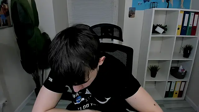 AlejandroEllias webkamerás műsora