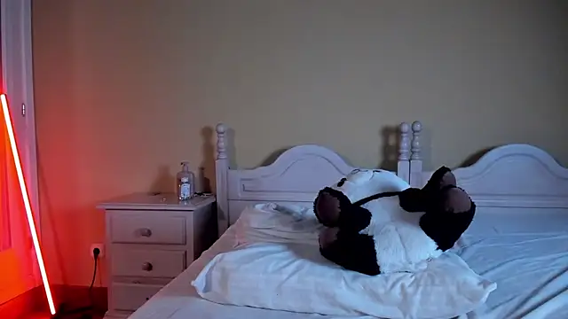 suzysuza লাইভ XXX চ্যাট