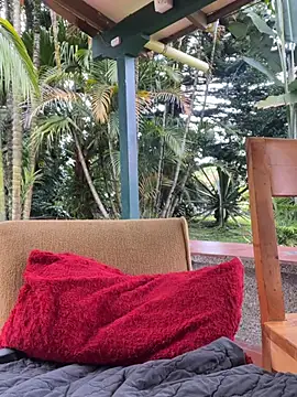 AliceMrtnz: απευθείας συνομιλία ΧΧΧ