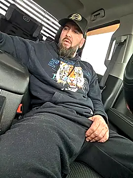 Beardedtattood Show in webcam