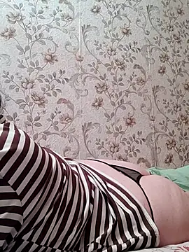 Chat +18 de Zulfiya_Bruce ao vivo