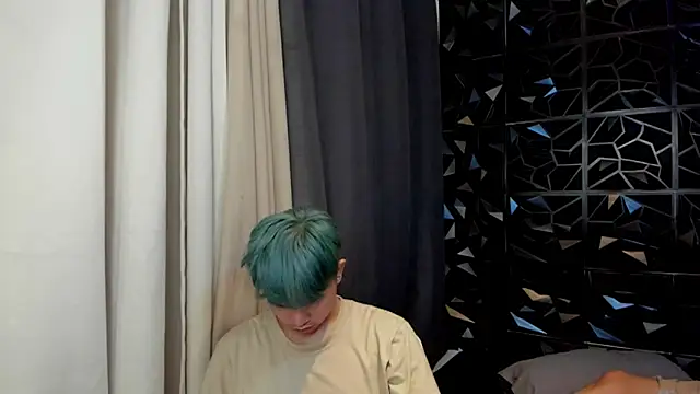 davincihugecock Adlı Modelin Canlı XXX Sohbeti