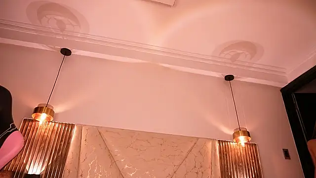 Doll_kira_'s Live XXX Chat