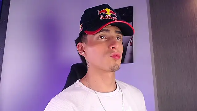 MateoMitchell Show Webcam