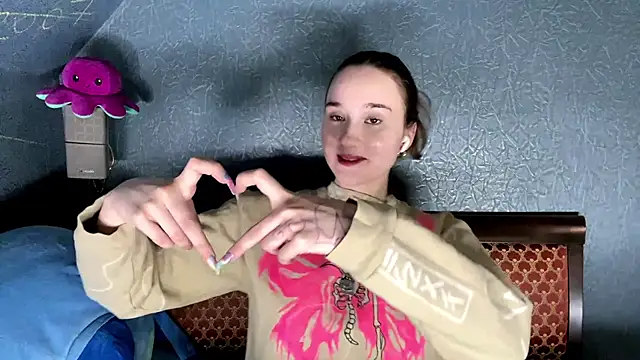 CarmelaLiebherr: онлайн-секс-чат