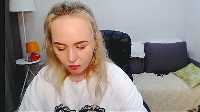 Živý XXX chat LiluMoon__