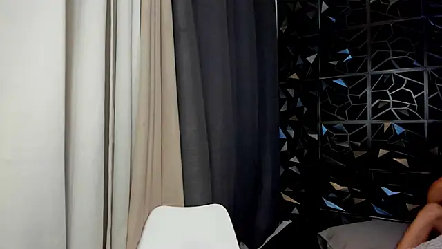 davincihugecock's Live XXX Chat