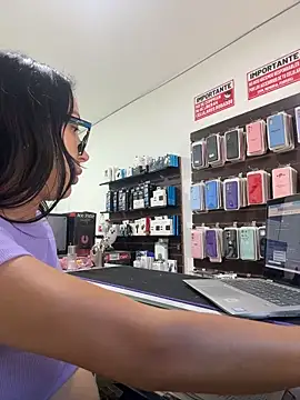 pregnant_sofii18のウェブカメラショー