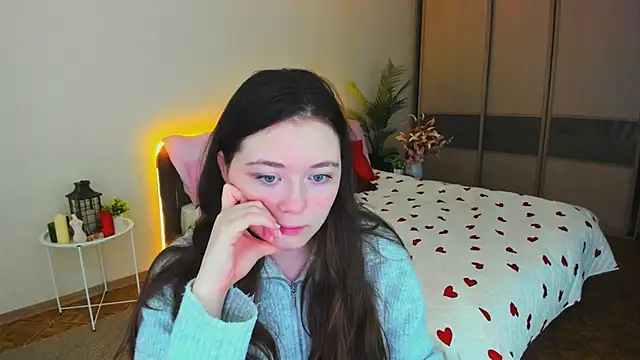 AlluringLookk Adlı Modelin Web Kamerası Şovu