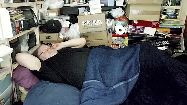 hadeszeuss2's Webcam Show