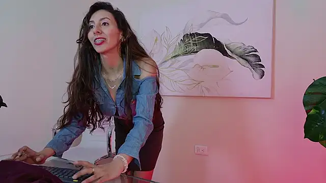 แชท XXX สดของ luna_willians