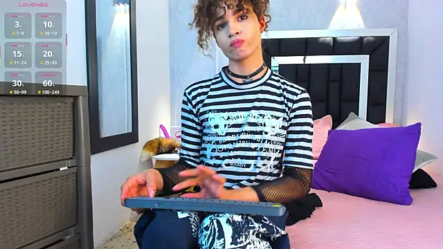 دردشة elian_7 الجنسية المباشرة