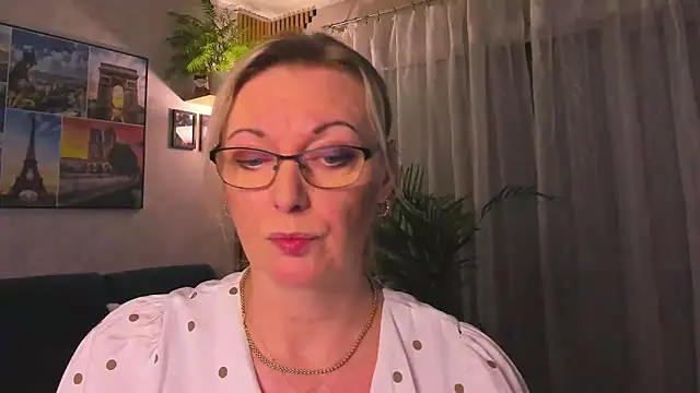 vanessa_chat Webcamshow