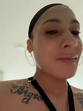 FerrariFrench Live XXX-chat