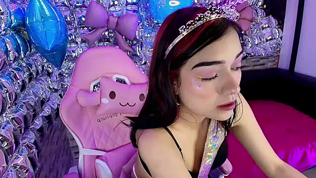 Chat XXX en directo de lala_cherry