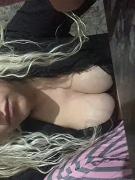 AlevNaz Adlı Modelin Canlı XXX Sohbeti