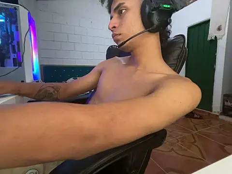 Chat XXX en directo de Max_TheHorseDick