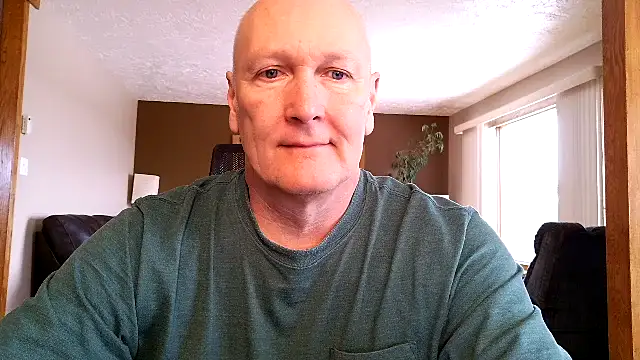 BasicAntのライブXXXチャット