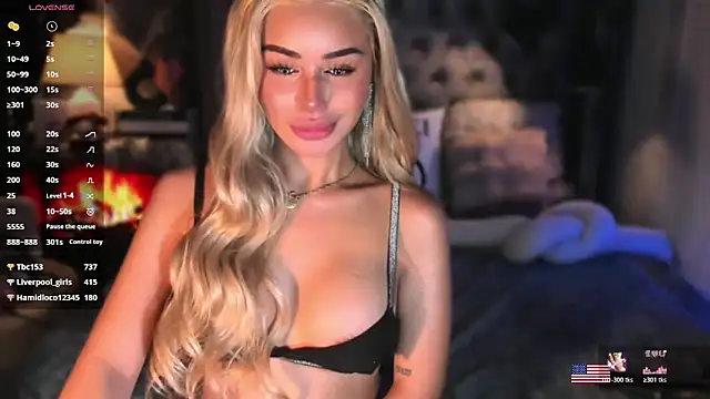 ZyraGoddes' Live XXX Chat