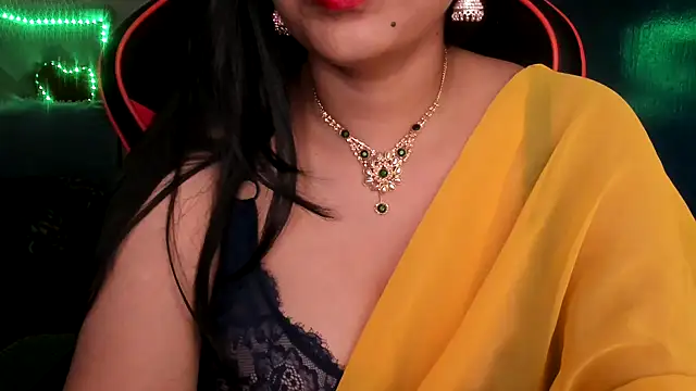 Chat XXX en directo de Indian_tickly