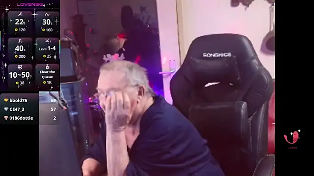 bebitzu webkamerás műsora