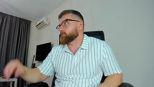 Вебкам-шоу Findom_guy