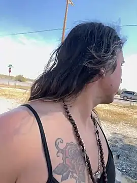 TranSexualJade95 Adlı Modelin Canlı XXX Sohbeti