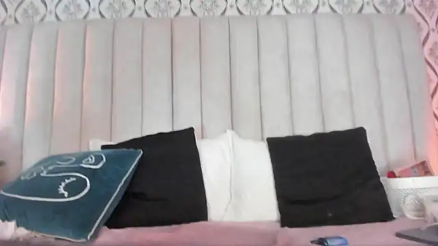 Sky_Junne Live XXX-Chat