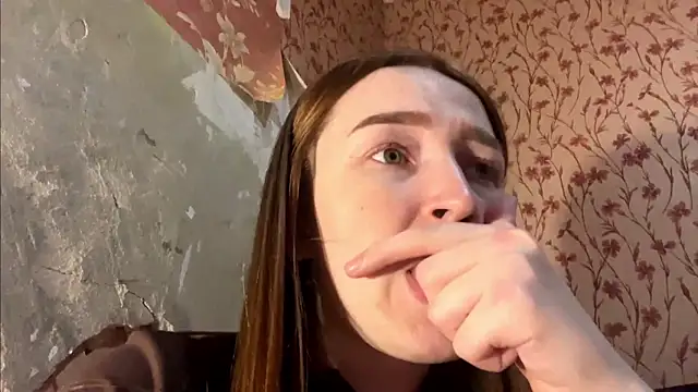 Hanna__Montanna Chat XXX in diretta