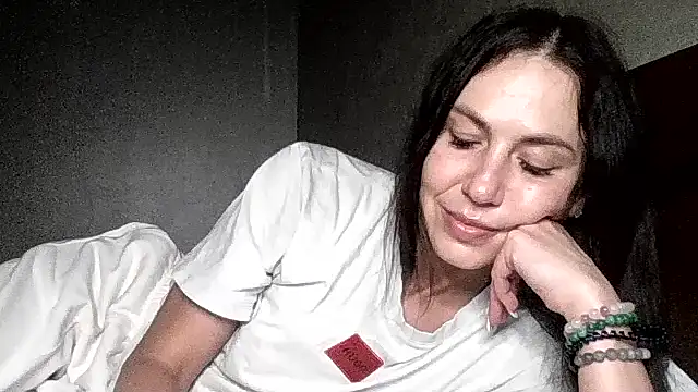 JulianaGold1 Chat XXX in diretta