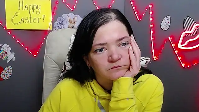 دردشة LauraFinn الجنسية المباشرة