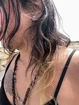 TranSexualJade95のライブXXXチャット