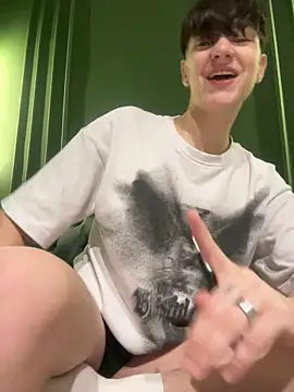 ravenryx 即時 XXX 聊天