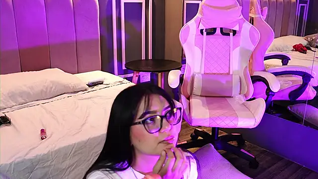 mekari_fox: απευθείας συνομιλία ΧΧΧ