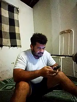 Chat XXX ao vivo de tarra122