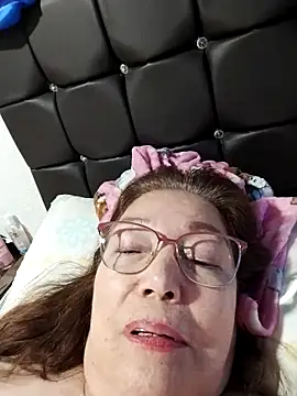 Vicky_Rosseのウェブカメラショー