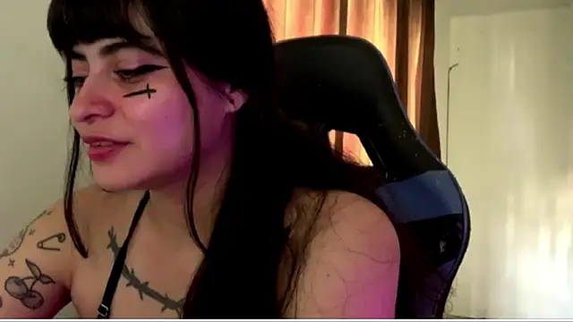 Annagoth_ 即時 XXX 聊天