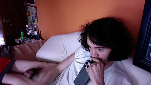 Teddy4420 লাইভ XXX চ্যাট